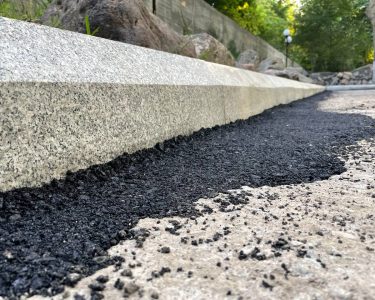 Гранит бордюрларини ўрнатиш