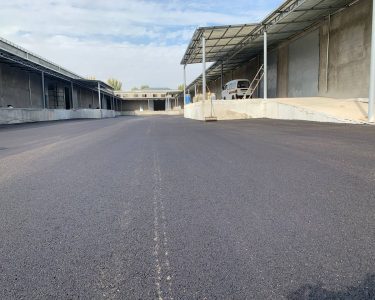 Асфальтирование стоянки для больших грузовых машин